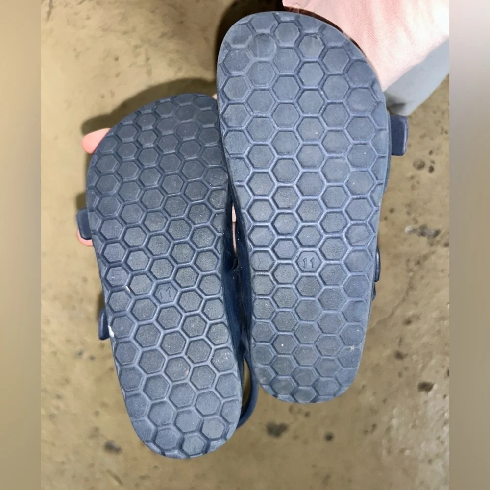 Cat & Jack Kids Navy Buckle Sandals